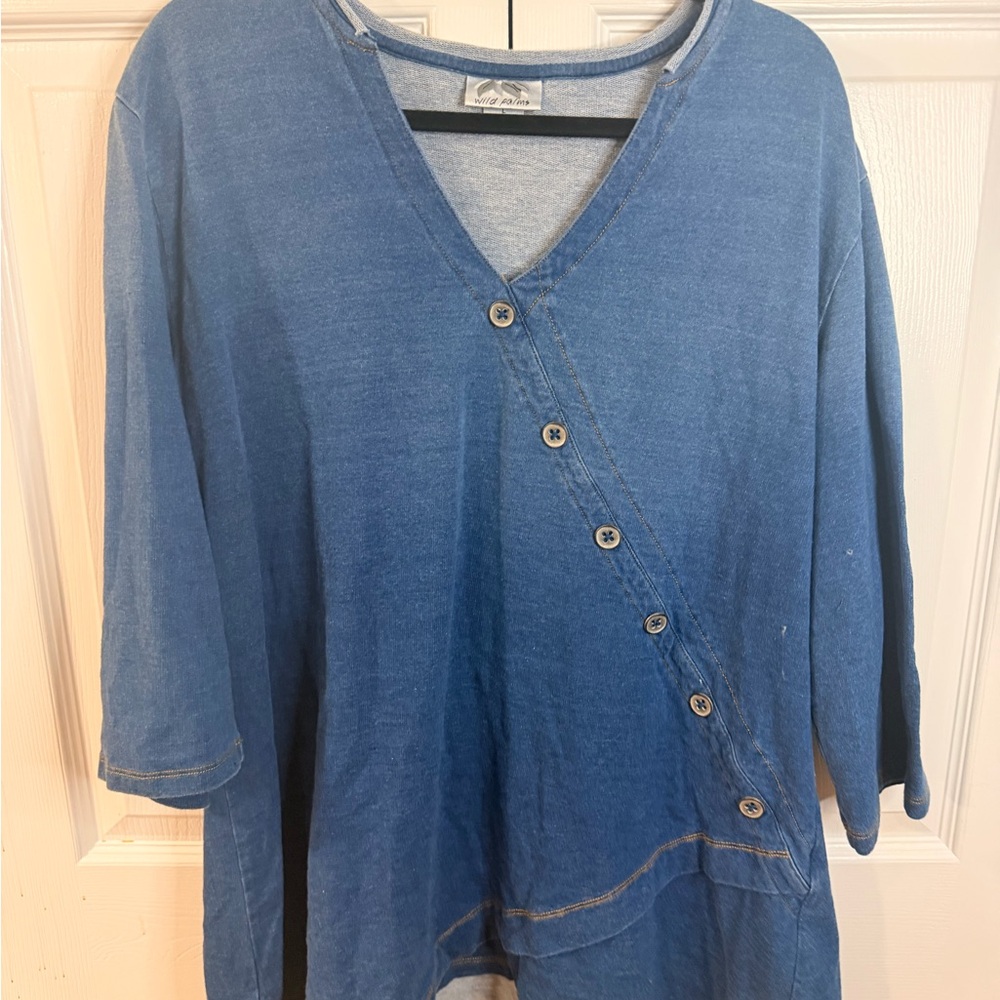 V-Neck Diagonal Button Tunic - Blue